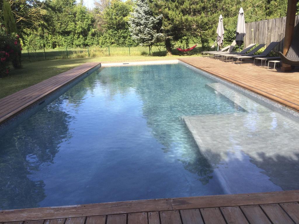Montjoia Bed & Breakfast L'Isle-sur-la-Sorgue Exterior photo